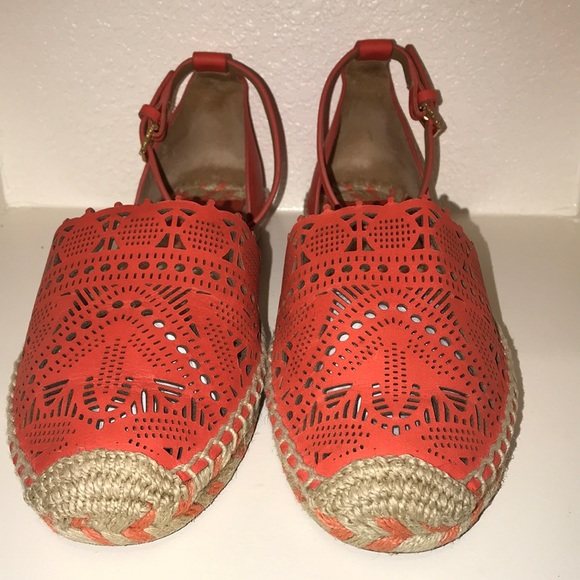 Tory Burch Shoes - Tory Burch Flat Espadrille “Roselle”